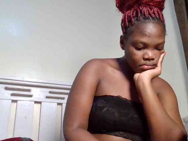 Sexyicey webcam