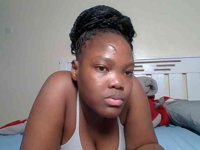 Sexyicey webcam