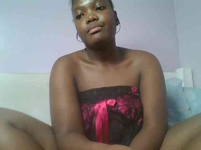 Sexyicey webcam
