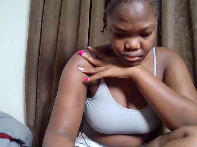 Sexyicey webcam