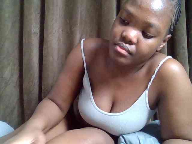 Sexyicey webcam