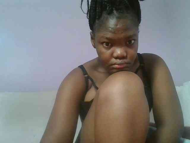 Sexyicey webcam