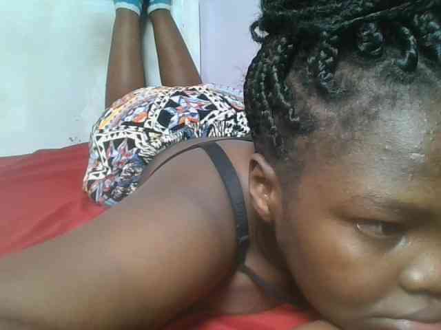 Sexyicey webcam