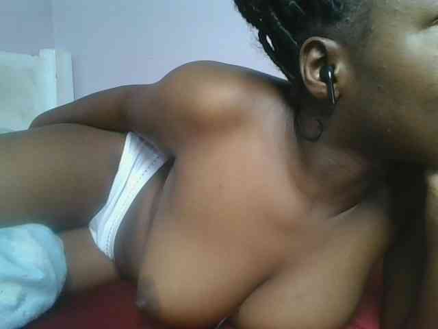 Sexyicey webcam