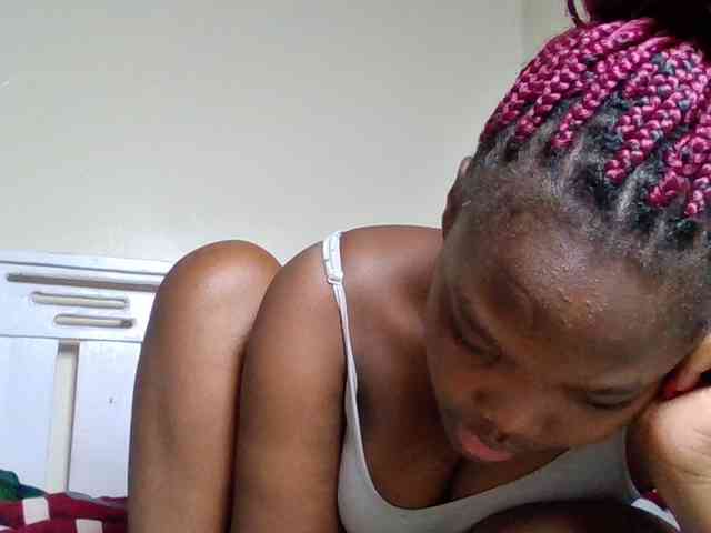Sexyicey webcam