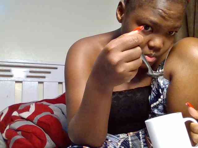 Sexyicey webcam