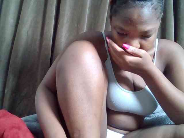 Sexyicey webcam