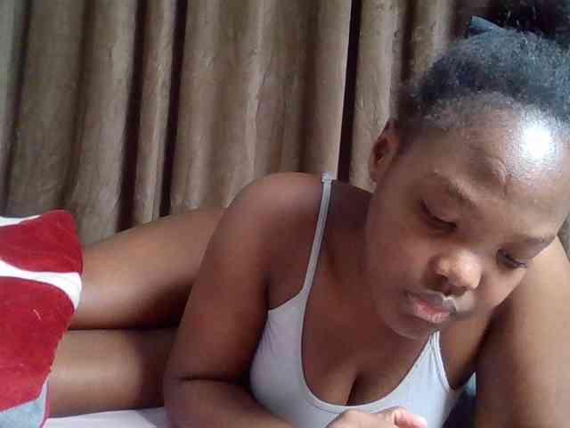 Sexyicey webcam
