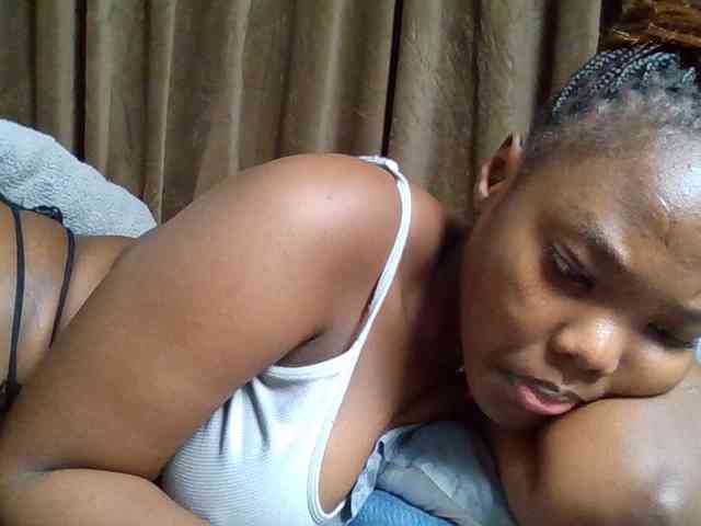 Sexyicey webcam