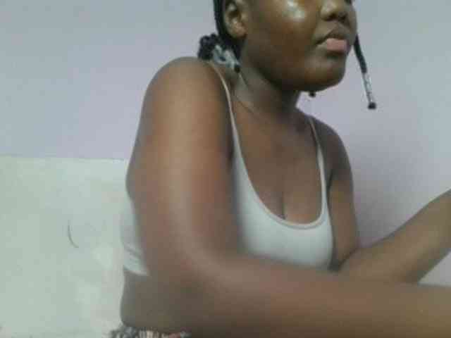 Sexyicey webcam