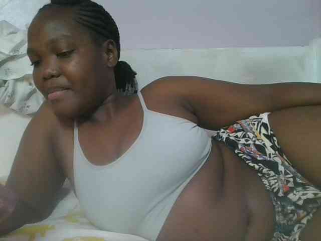 Sexyicey webcam