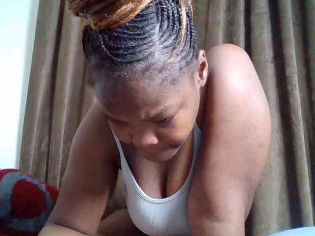 Sexyicey webcam
