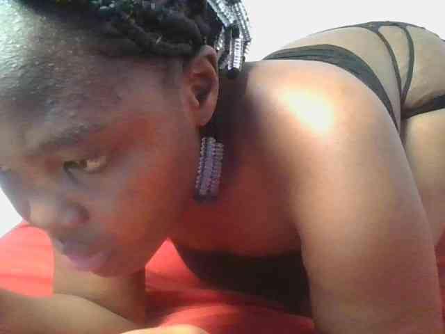 Sexyicey webcam