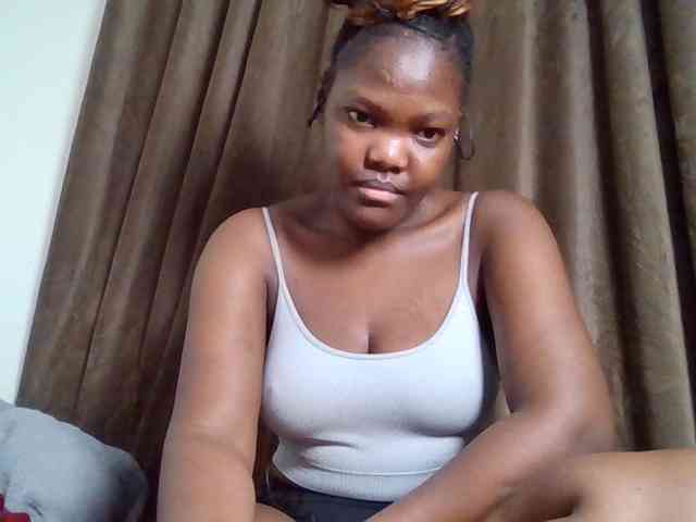 Sexyicey webcam