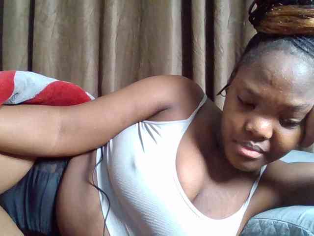 Sexyicey webcam