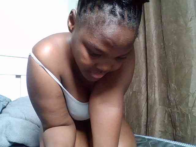 Sexyicey webcam