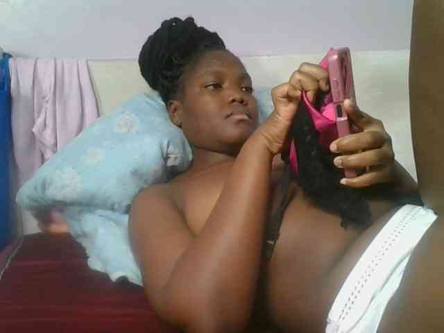 Sexyicey webcam