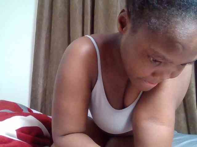 Sexyicey webcam
