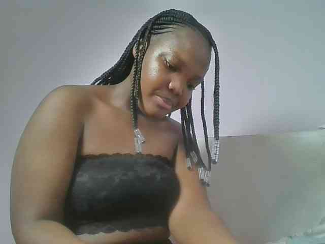 Sexyicey webcam
