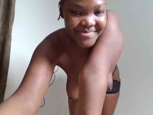 Sexyicey webcam