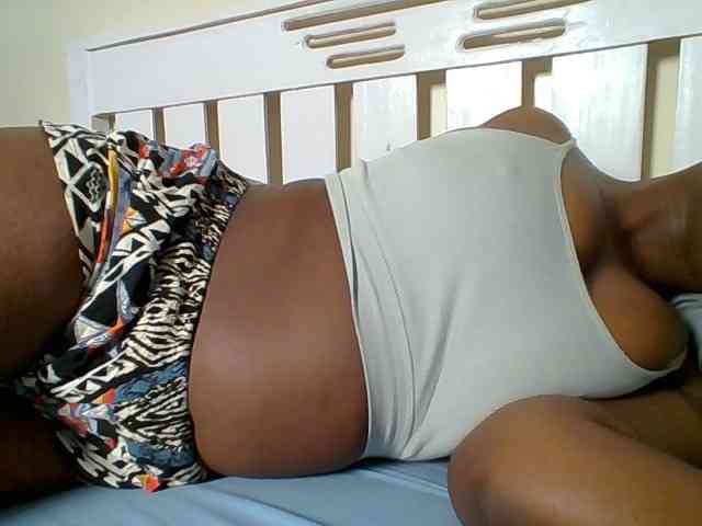 Sexyicey webcam