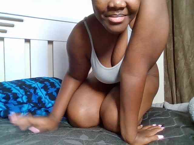 Sexyicey webcam