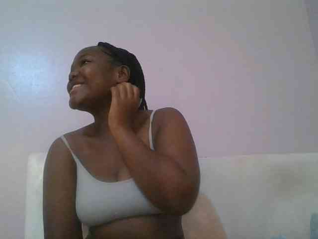 Sexyicey webcam