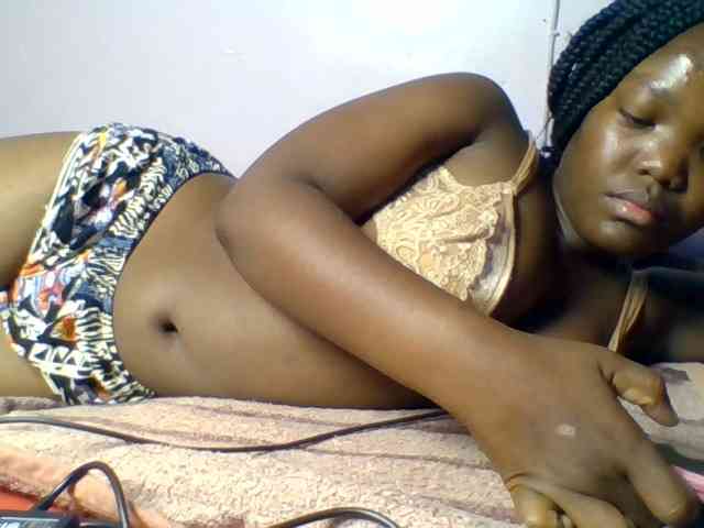 Sexyicey webcam