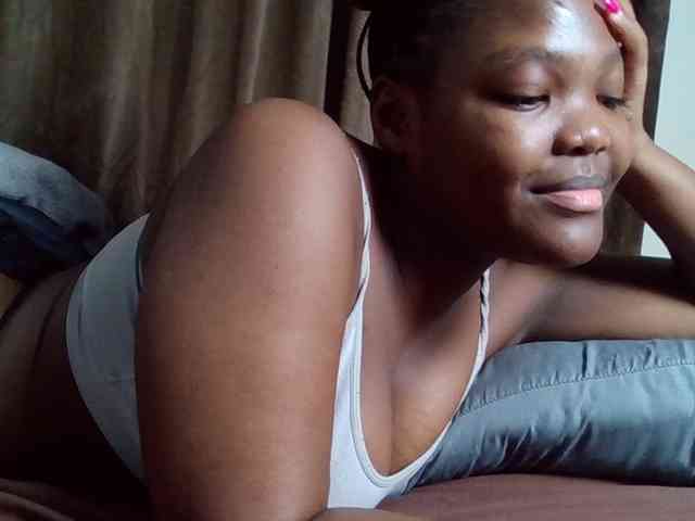 Sexyicey webcam
