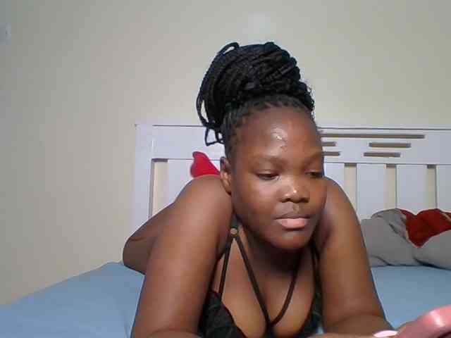 Sexyicey webcam