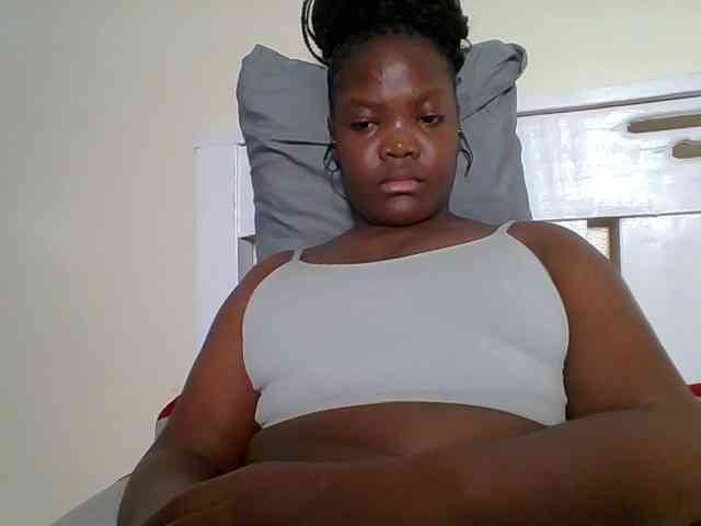 Sexyicey webcam