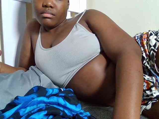 Sexyicey webcam