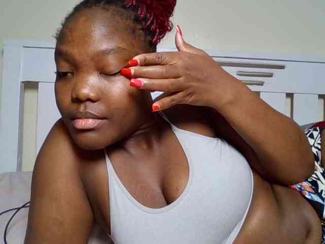 Sexyicey webcam