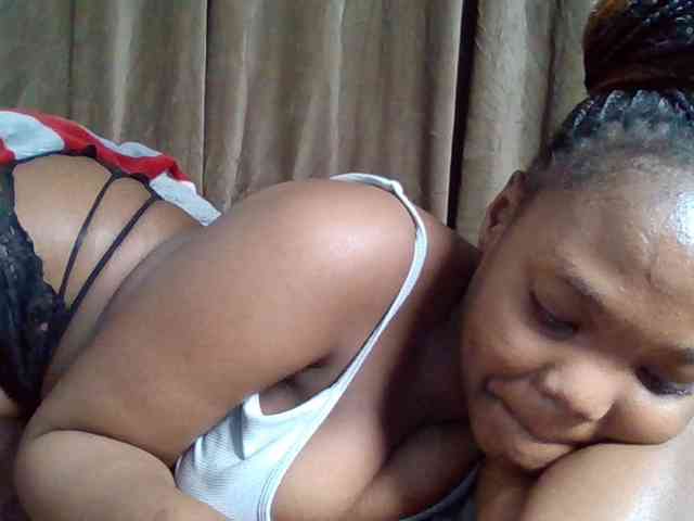 Sexyicey webcam