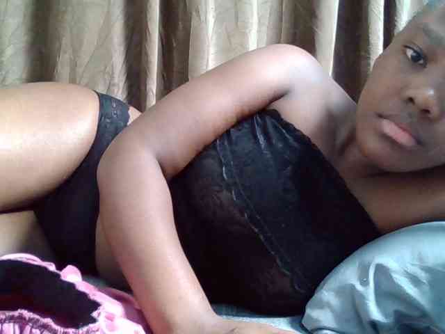 Sexyicey webcam