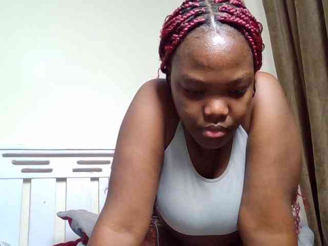 Sexyicey webcam