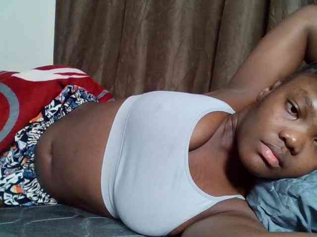 Sexyicey webcam