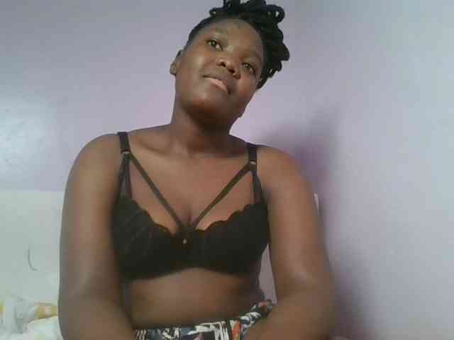 Sexyicey webcam