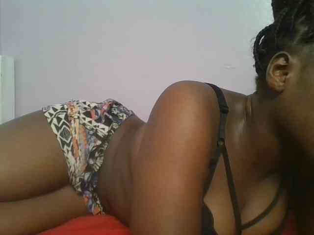 Sexyicey webcam