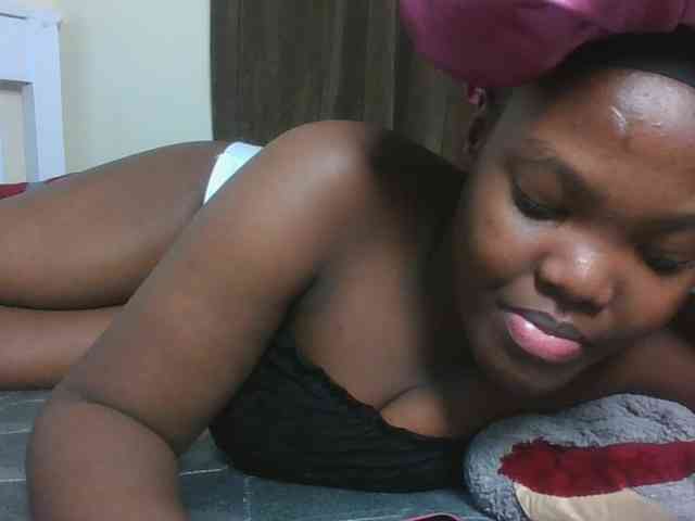 Sexyicey webcam