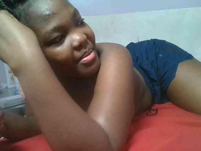 Sexyicey webcam