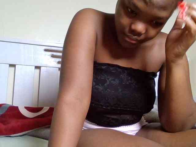 Sexyicey webcam