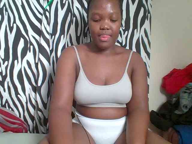 Sexyicey webcam