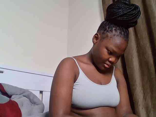 Sexyicey webcam