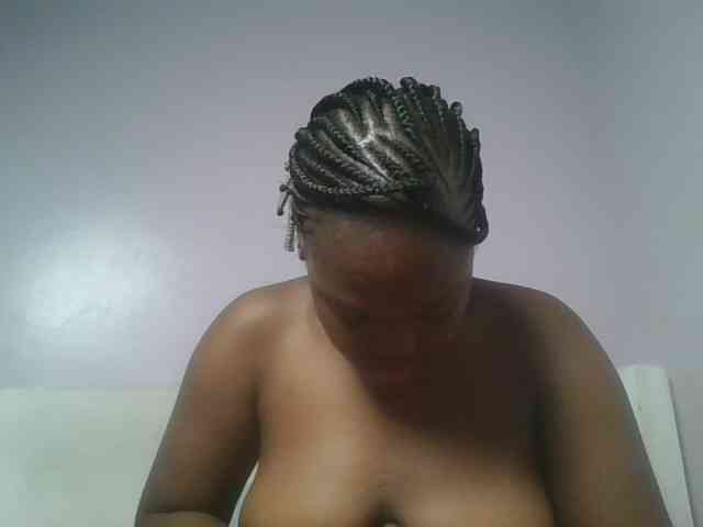 Sexyicey webcam
