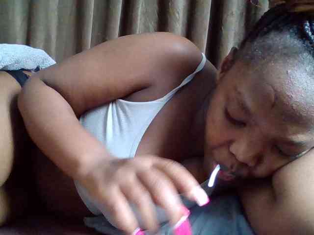 Sexyicey webcam