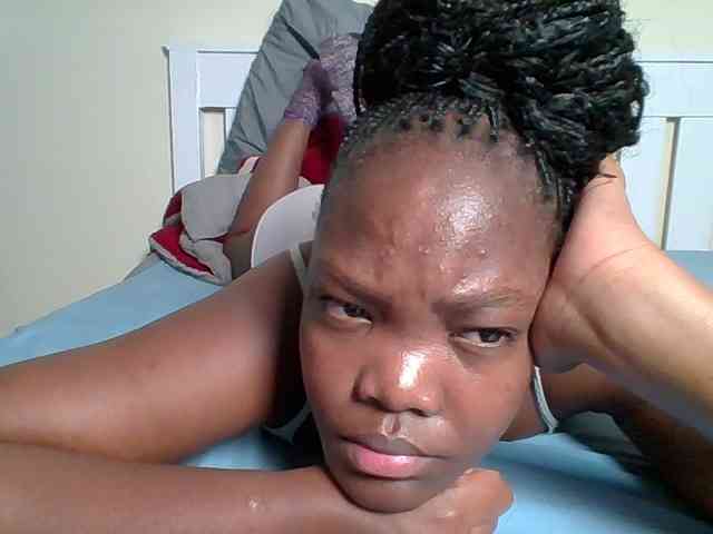Sexyicey webcam