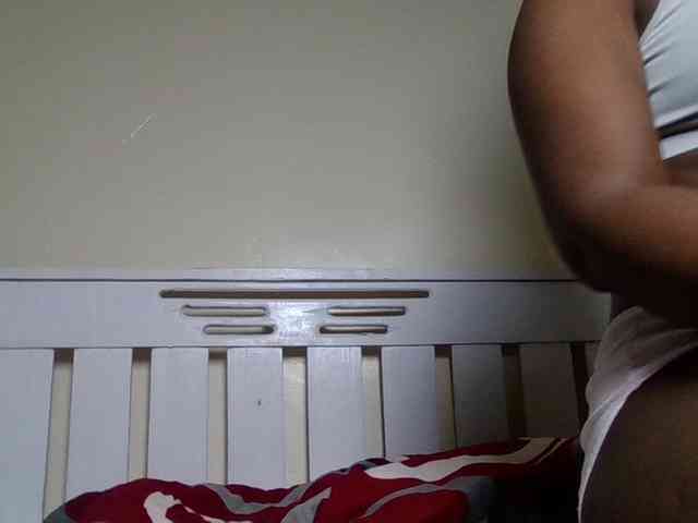 Sexyicey webcam