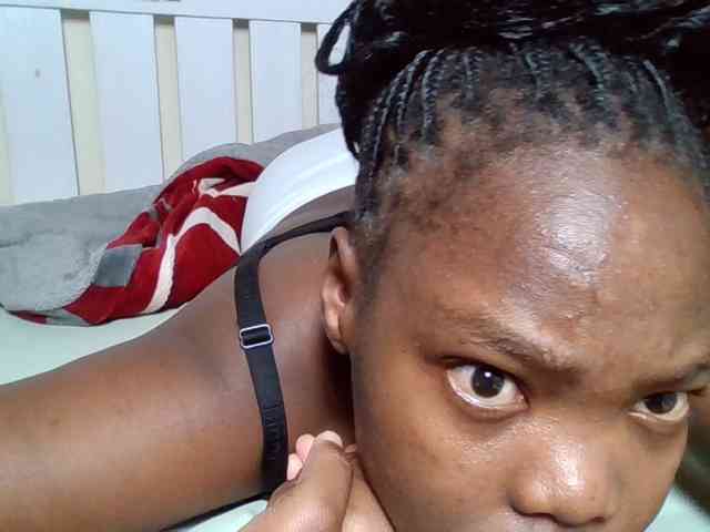 Sexyicey webcam