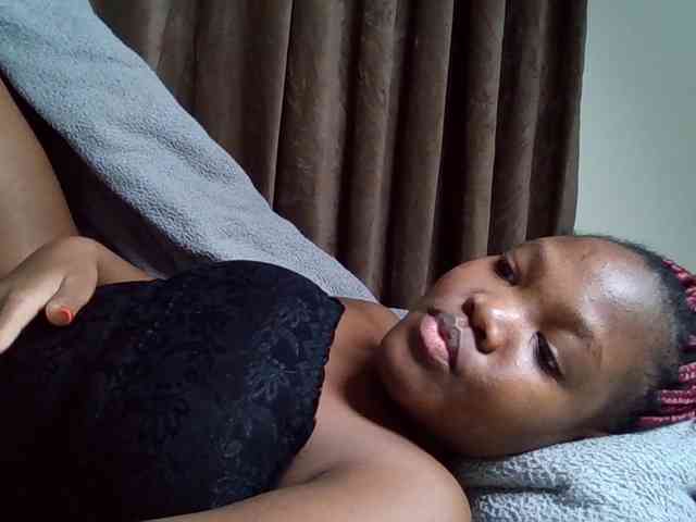 Sexyicey webcam